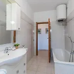 Casa Gialla - Happy