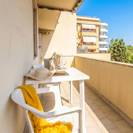 Casa Gialla - Happy *